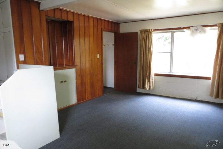 Photo of property in 1/25 Hillcrest Road, Papatoetoe, Auckland, 2025