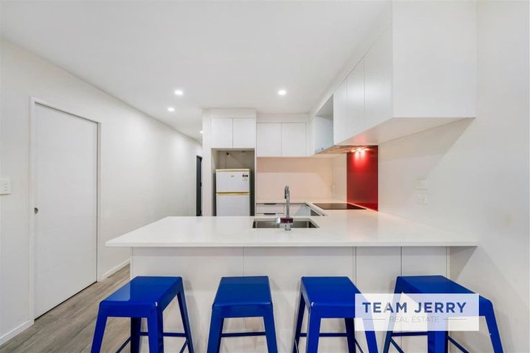 Photo of property in 15b William Avenue, Manurewa, Auckland, 2102