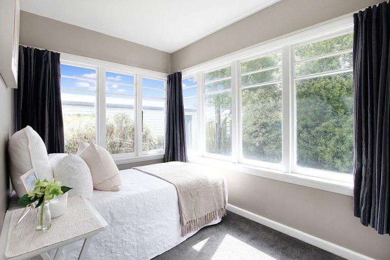 Photo of property in 37 Garvins Road, Hornby, Christchurch, 8042