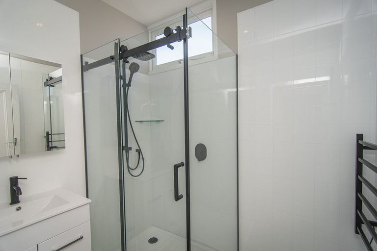 Photo of property in 27 Raymond Street, West End, Timaru, 7910