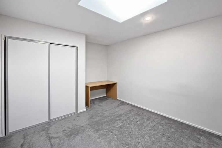 Photo of property in 18 Date Crescent, Aidanfield, Christchurch, 8025