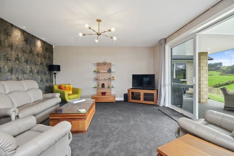 Photo of property in 98 Huia Road, Pokeno, 2472