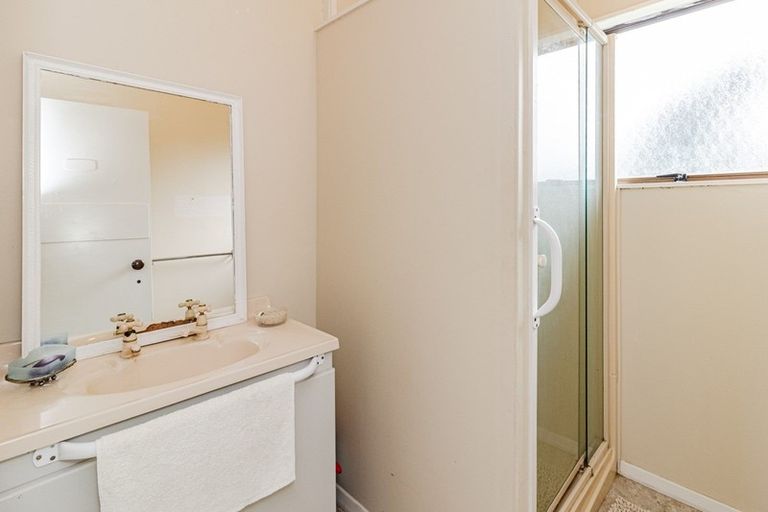 Photo of property in 90a Hinau Street, Castlecliff, Whanganui, 4501