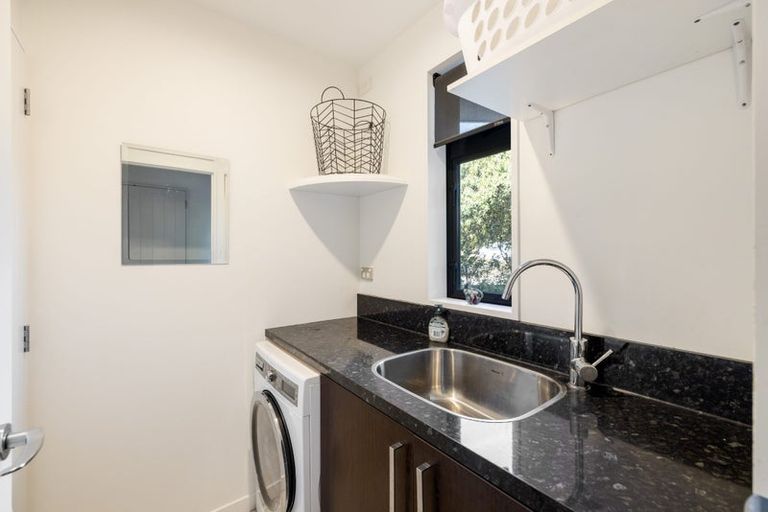 Photo of property in 4 Stonewall Place, Huntsbury, Christchurch, 8022