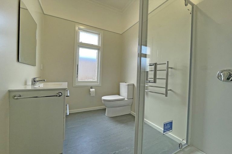 Photo of property in 31 Andrew Young Street, Palmerston North, 4410