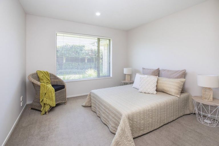 Photo of property in 21 Six Silvers Avenue, Halswell, Christchurch, 8025