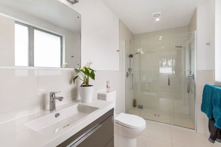 Photo of property in 3a Taylors Avenue, Bryndwr, Christchurch, 8052