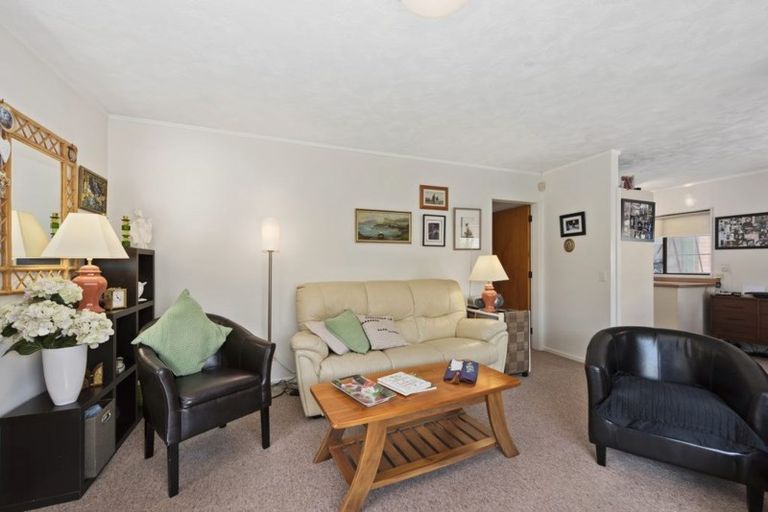 Photo of property in 53b Cambridge Terrace, Waiwhetu, Lower Hutt, 5010