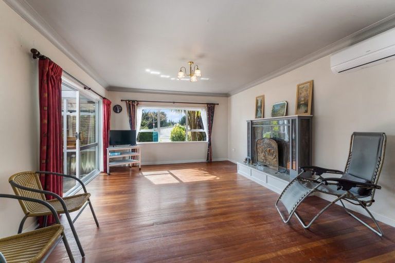 Photo of property in 13 Te Horo Beach Road, Te Horo, Otaki, 5581