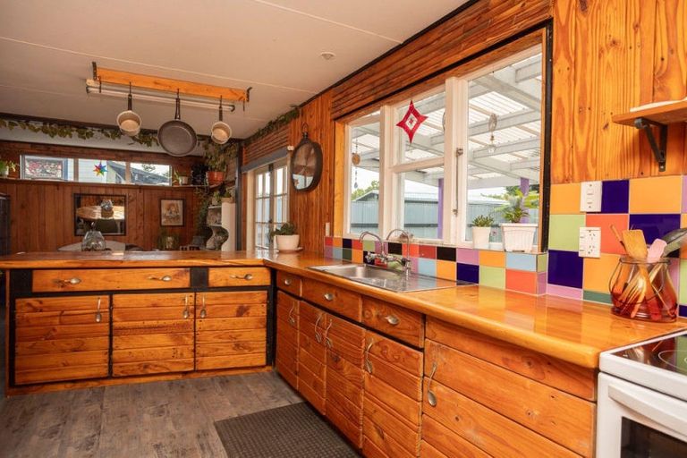 Photo of property in 18 Princess Street, Dannevirke, 4930