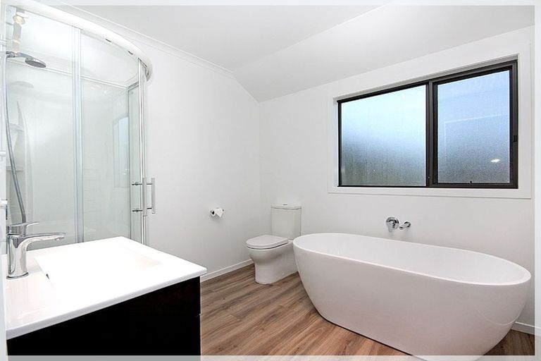 Photo of property in 77 Bergin Road, Foxton, 4814