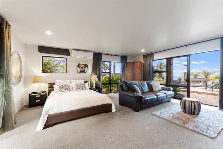 Photo of property in 5 Kotare Place, Sandspit, Warkworth, 0982