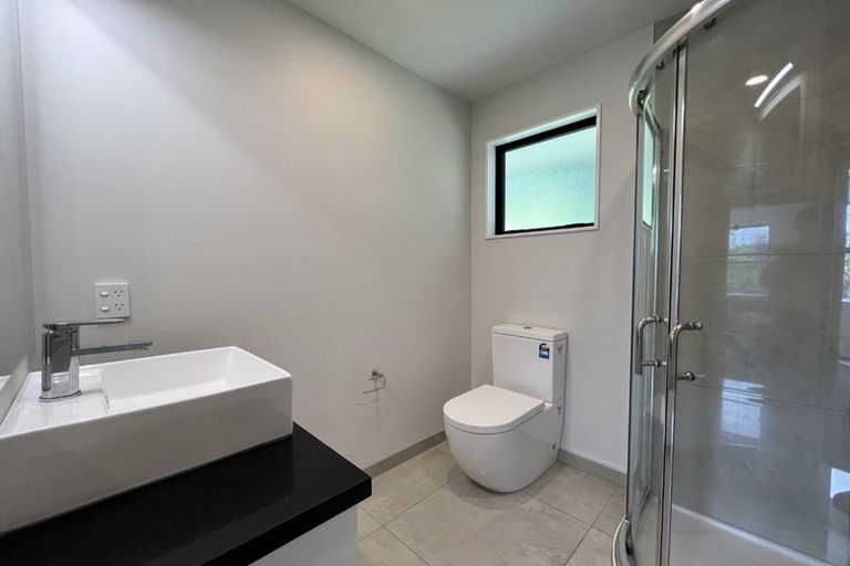 Photo of property in 16 Shingle Street, Sydenham, Christchurch, 8023