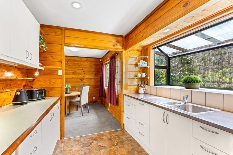 Photo of property in 25 Gentian Street, Timberlea, Upper Hutt, 5018