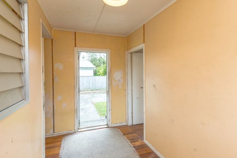 Photo of property in 14 Udy Street, Greytown, 5712
