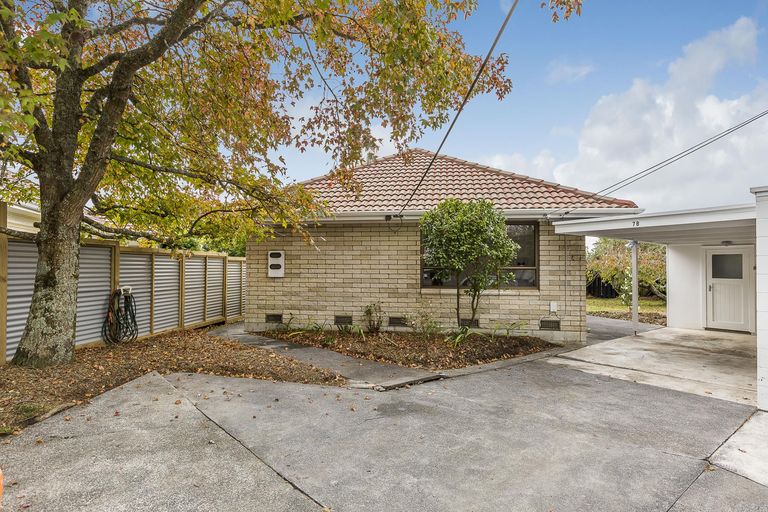 Photo of property in 2/7 Stafson Lane, Te Atatu Peninsula, Auckland, 0610