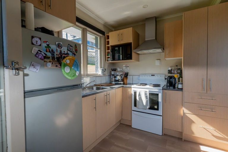 Photo of property in 6 Hinau Street, Ravensbourne, Dunedin, 9022