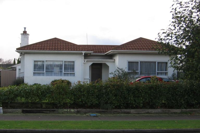 Photo of property in 4 Karaka Street, Hokowhitu, Palmerston North, 4410
