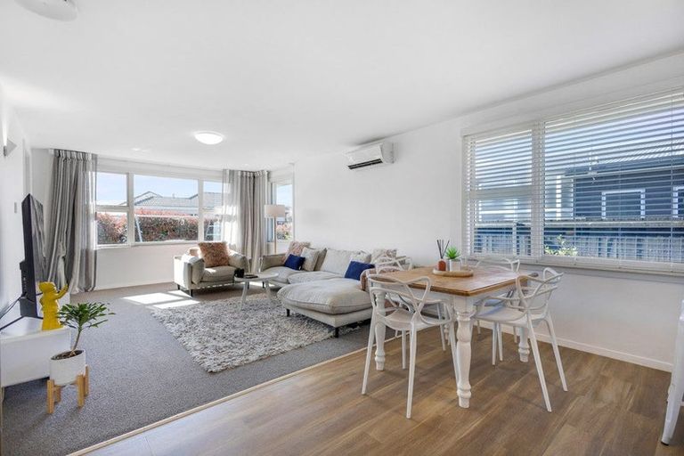 Photo of property in 78 Saint Martins Road, Saint Martins, Christchurch, 8022