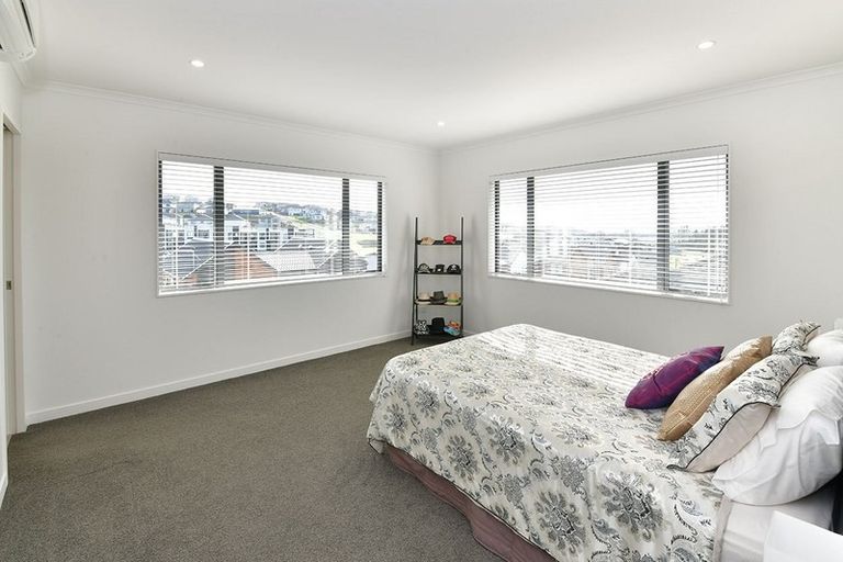 Photo of property in 36 Colonial Drive, Silverdale, 0932