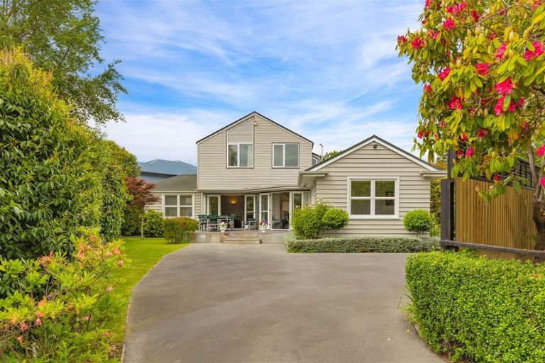 Photo of property in 40 Wai-iti Terrace, Burnside, Christchurch, 8052