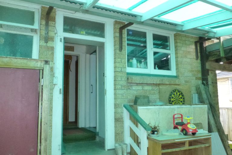 Photo of property in 6 Te Wheoro Street, Meremere, Mercer, 2474