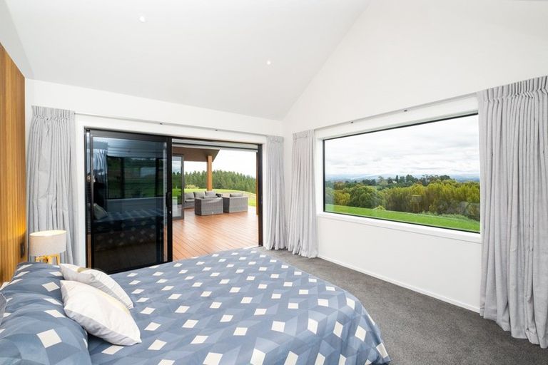 Photo of property in 40 Gummer Road, Havelock North, 4130
