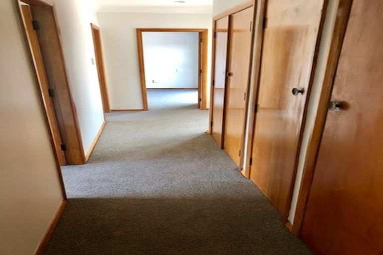 Photo of property in 6 Mascot Street, Tawa, Wellington, 5028