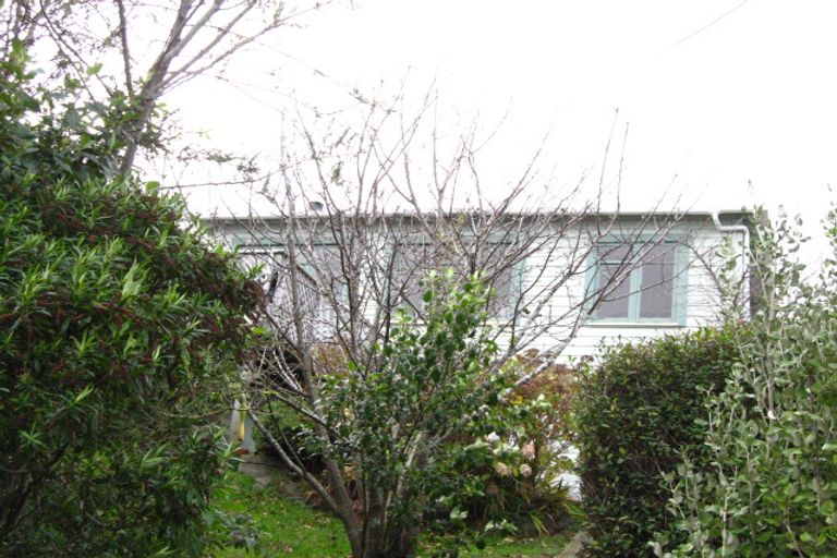 Photo of property in 8 Bewley Avenue, Macandrew Bay, Dunedin, 9014