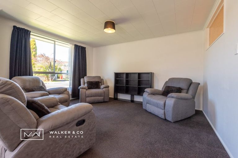 Photo of property in 4 Flavia Grove, Clouston Park, Upper Hutt, 5018