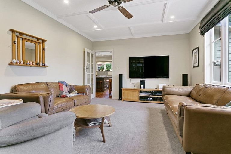 Photo of property in 145 Taylor Street, Cambridge, 3434