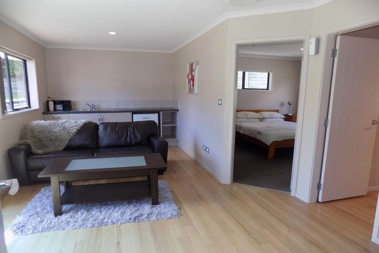Photo of property in 2 Flight Valley Way, Welcome Bay, Tauranga, 3175