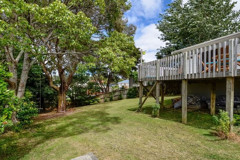 Photo of property in 49 Triangle Road, Massey, Auckland, 0614