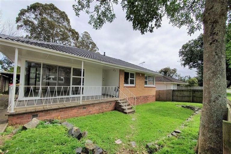 Photo of property in 35 Hobart Crescent, Wattle Downs, Auckland, 2103