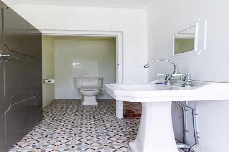 Photo of property in 10 Harris Street, Waimate, 7924