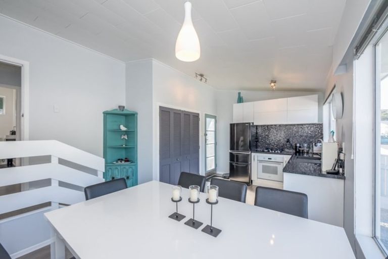 Photo of property in 183 Major Drive, Kelson, Lower Hutt, 5010