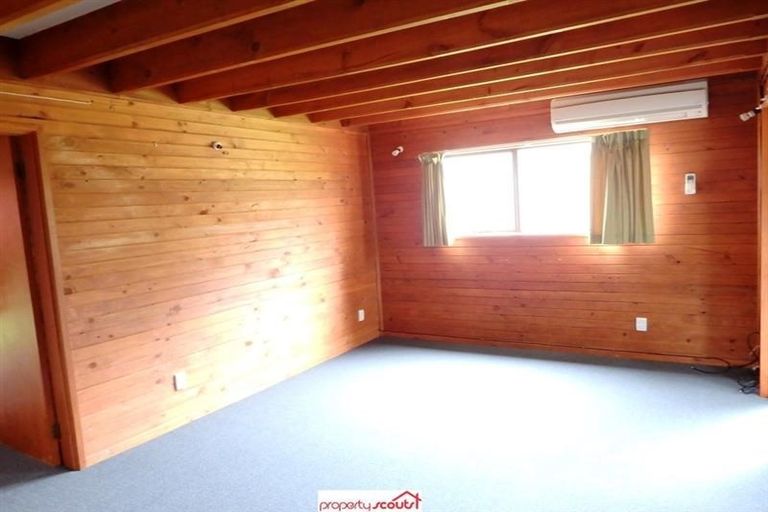 Photo of property in 1/114 Harbour Terrace, North Dunedin, Dunedin, 9016