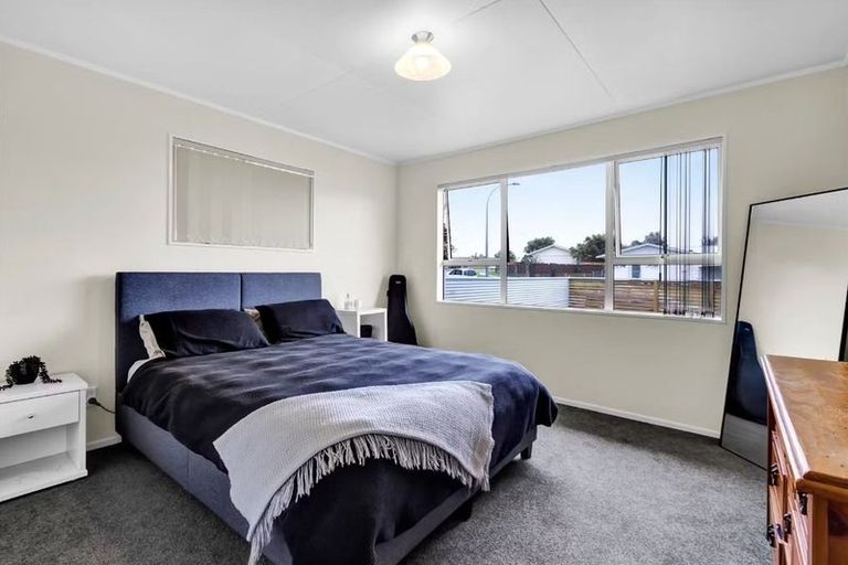 Photo of property in 3 Veronica Place, Bell Block, New Plymouth, 4312