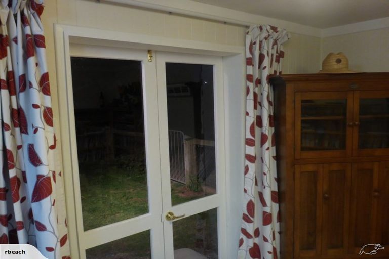 Photo of property in 15 Storey Avenue, Forest Lake, Hamilton, 3200