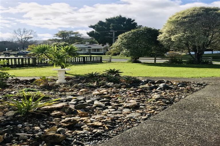 Photo of property in 1615 Rings Road, Coromandel, 3506