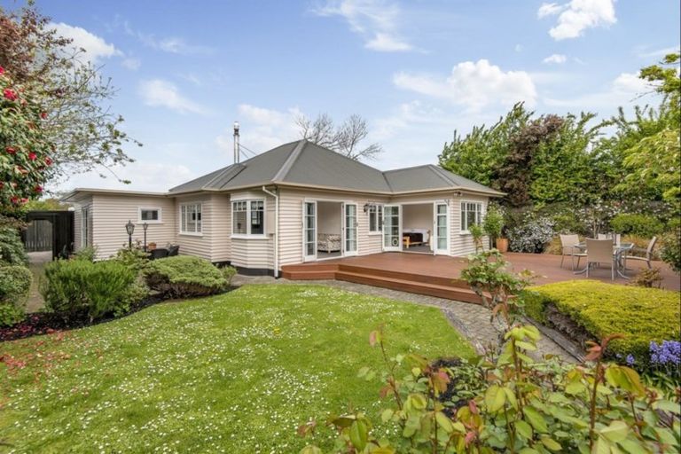 Photo of property in 60 Ilam Road, Upper Riccarton, Christchurch, 8041