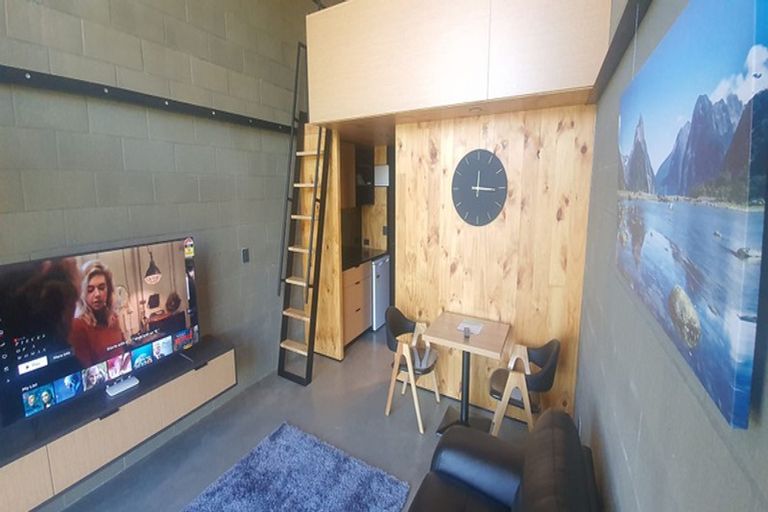 Photo of property in 10/66 Marina Drive, Frankton, Queenstown, 9300