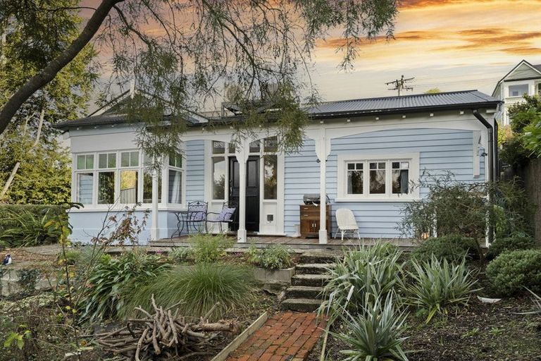 Photo of property in 27 Bruce Street, Roslyn, Dunedin, 9011