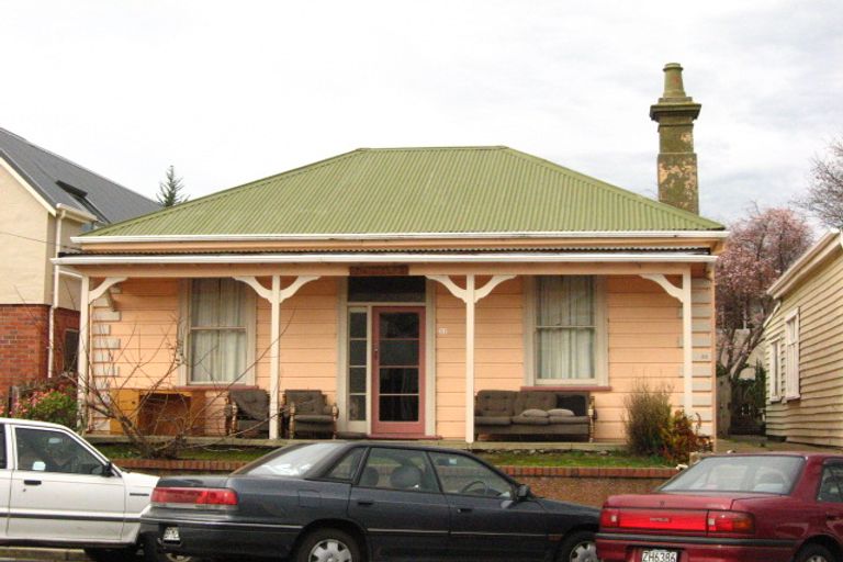 Photo of property in 33 Clyde Street, North Dunedin, Dunedin, 9016