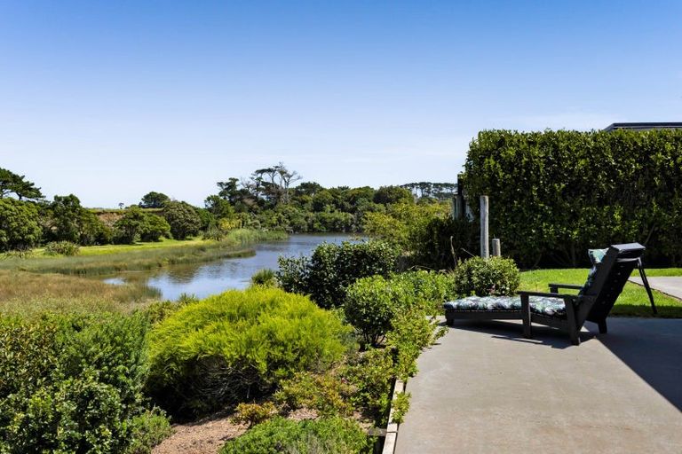 Photo of property in 6 Aytoun Street, Opunake, 4616