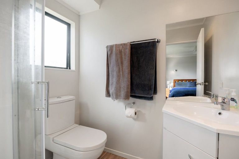 Photo of property in 18 Rosehill Place, Nawton, Hamilton, 3200