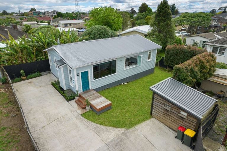 Photo of property in 17a Viola Avenue, Mangere East, Auckland, 2024
