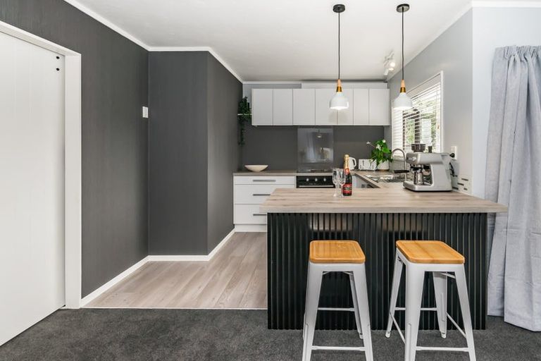 Photo of property in 8a Pukeko Street, Paraparaumu, 5032