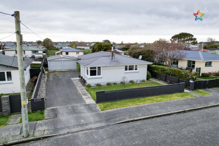 Photo of property in 143 Stobo Street, Grasmere, Invercargill, 9810