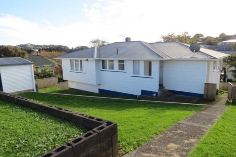 Photo of property in 20 Parsons Street, Vogeltown, New Plymouth, 4310